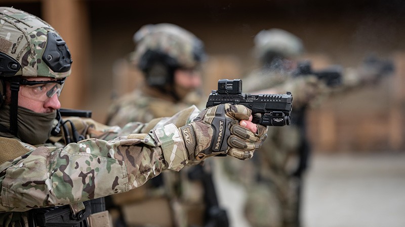 Česká zbrojovka představuje zcela novou pistoli CZ DUTY