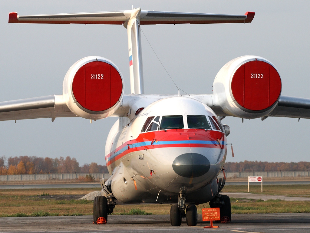 Antonov_An-74P,_MChS_Rossii_-_Russia_Ministry_for_Emergency_Situations_AN2171485