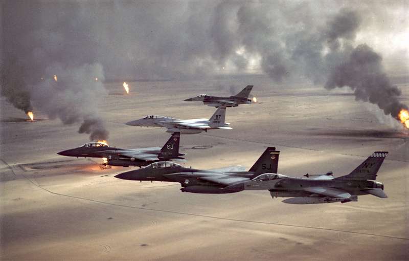 oil-wells-aircraft-fire-soldiers-Kuwaiti-Iraqi-1991