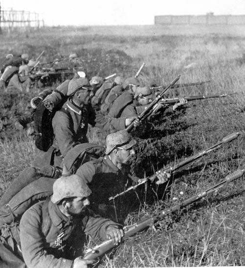 German_soldiers_Battle_of_Marne_WWI