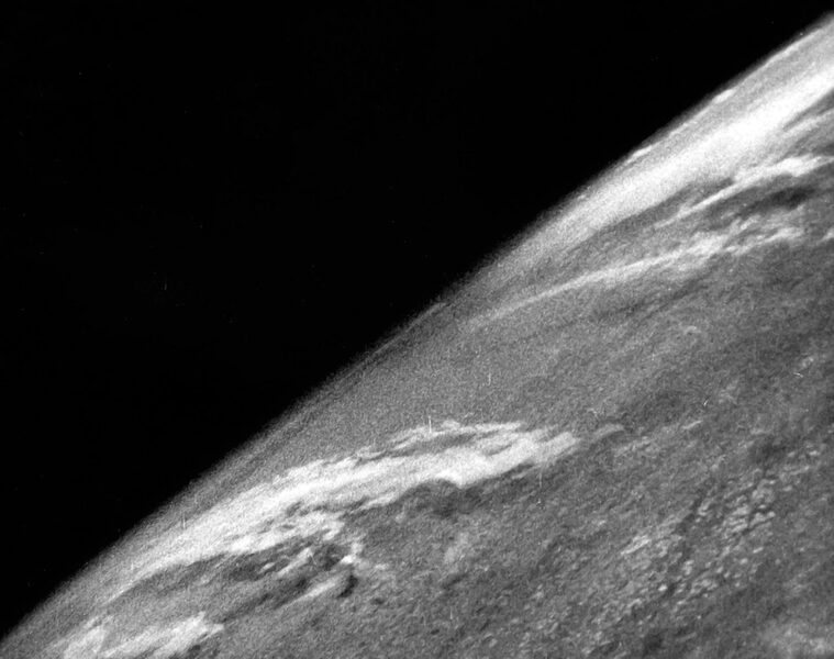 First_photograph_of_Earth_from_space_24_October_1946