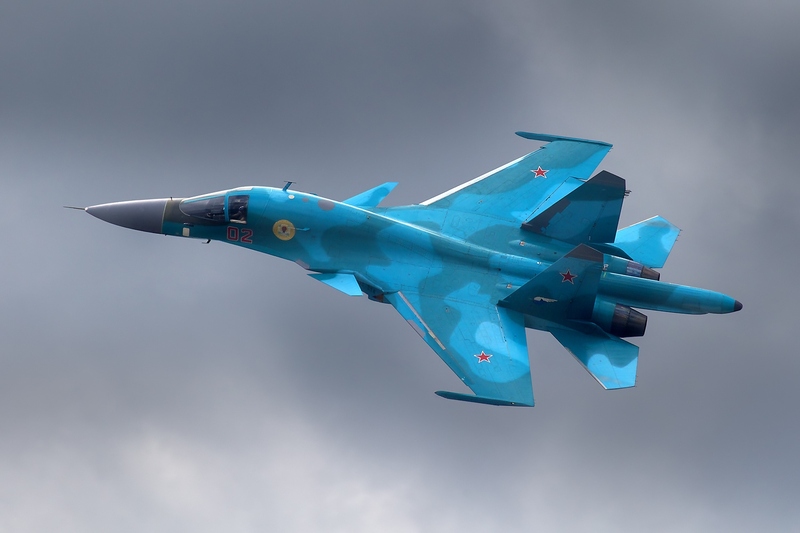 Sukhoi_Su-34,_Russia_-_Air_Force_AN1646787