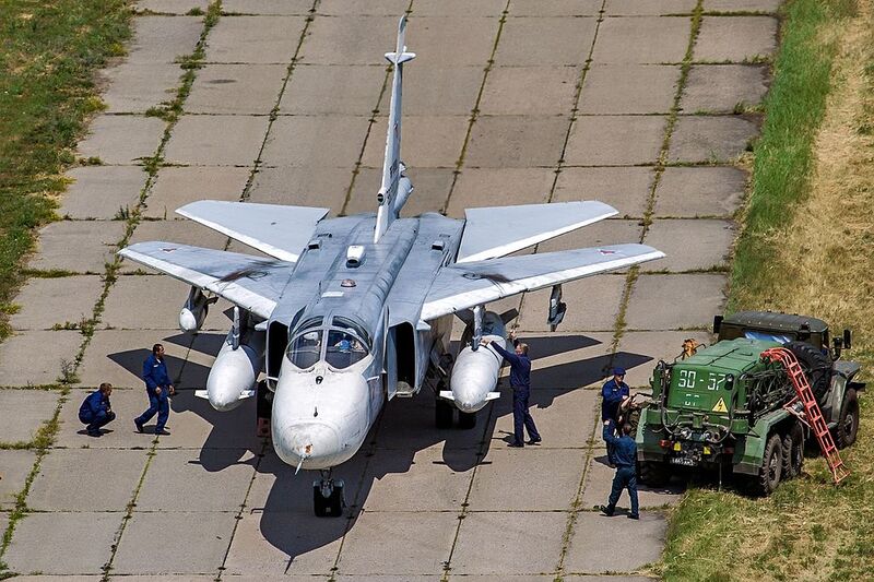 Su-24MR.wiki.Alex.Beltyukov.CC BY-SA