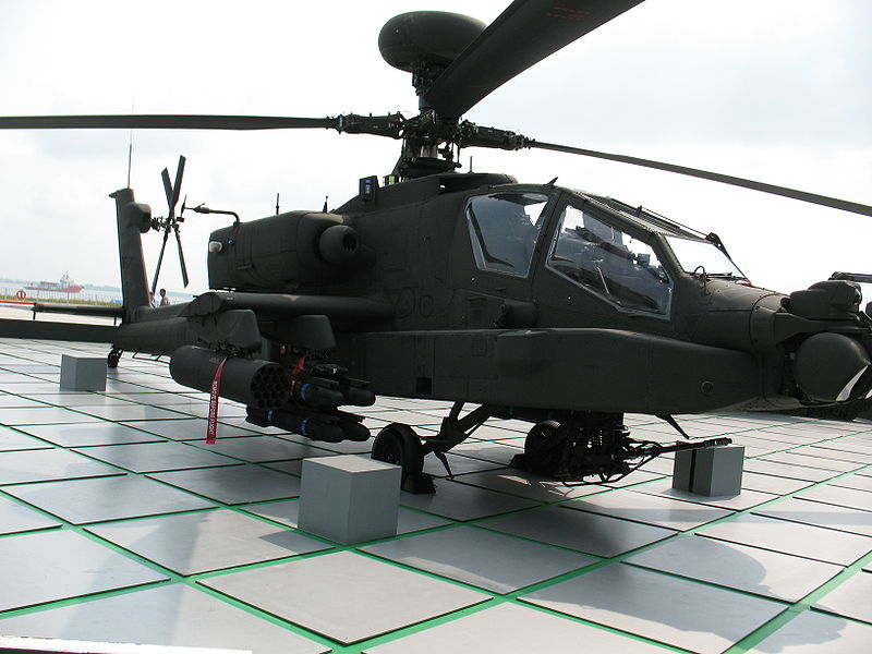 800px-AH-64D_Apache_Longbow_Singapore