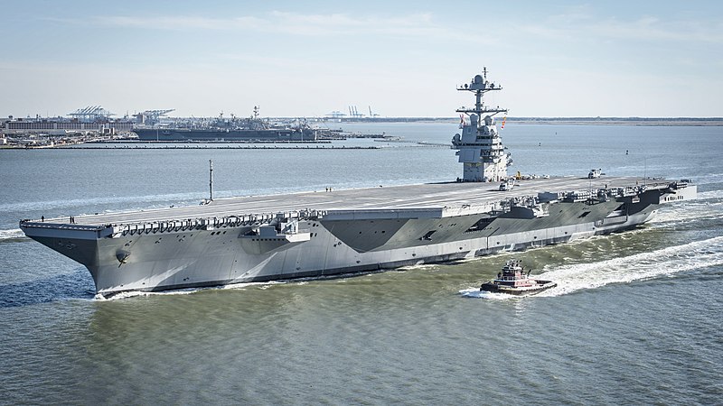 800px-USS_Gerald_R._Ford_(CVN-78)_underway_on_8_April_2017