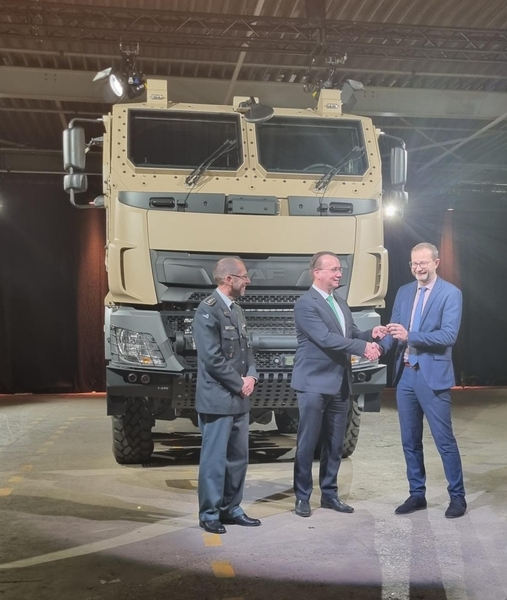 předání vozů CF Military belgické armádě (4)