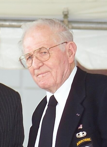 Dick_Winters_army.mil-2007-03-30-190253_(cropped)