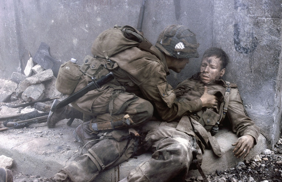 band-of-brothers-band-of-brothers-16800302-2000-1290 (1)