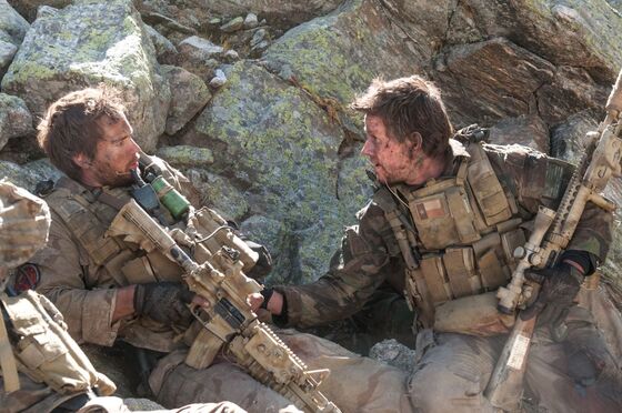 banner_lone_survivor_01